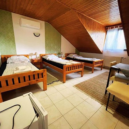Hot-L Mini Hotel Nagykanizsa Exterior foto